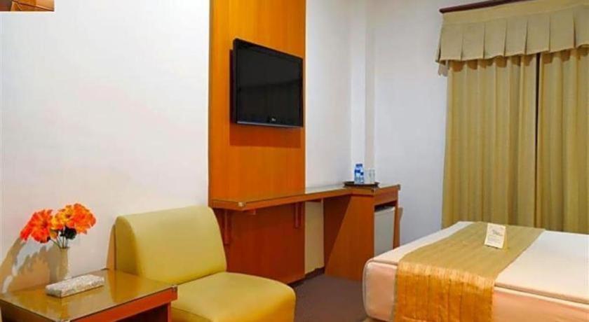 Puri Mega Hotel Jakarta Eksteriør bilde